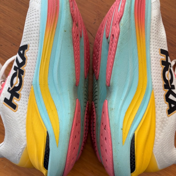 HOKAS running shoes/sneakers - Picture 3 of 5